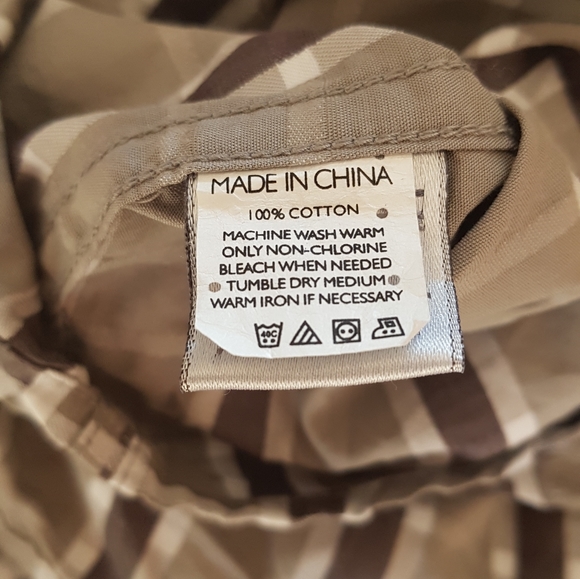 Rocawear-  Long Sleeve Button down - Picture 6 of 9